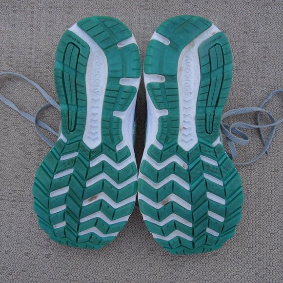 SAUCONY WOMENS SIZE 6 RUNNING SHOES - Picture 6 of 12